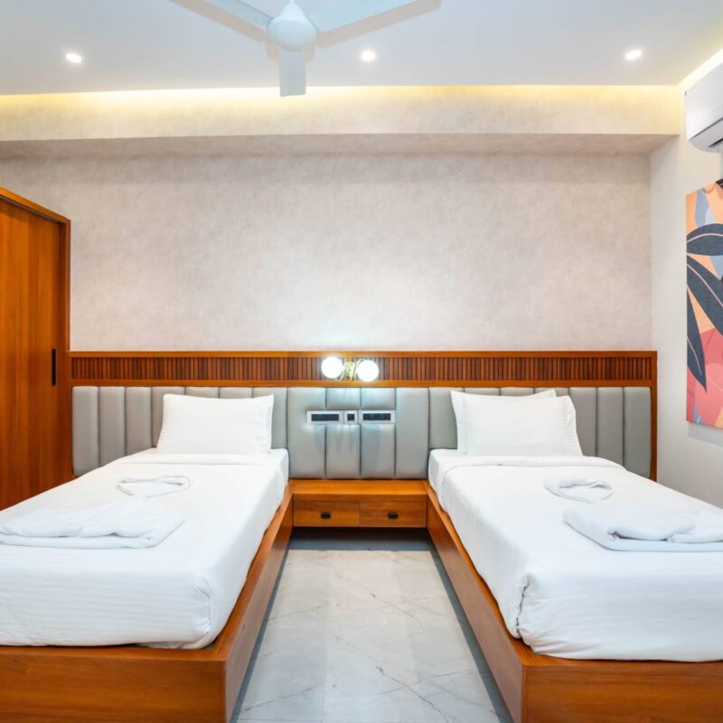 How to Plan Your Stay During Peak Business Seasons in Madhapur